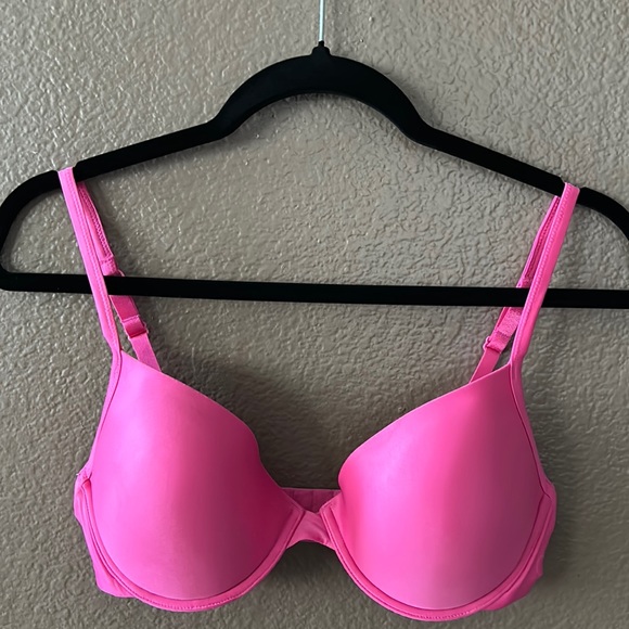 Calvin Klein pink push up bra - Picture 2 of 6
